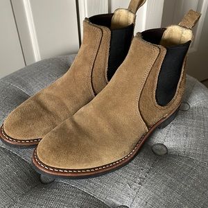 Redwing pull on boot